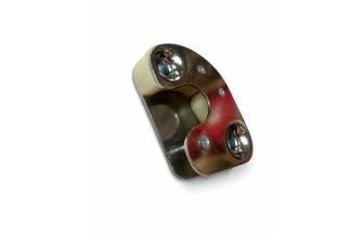 Door striker plate Left Ghia