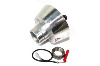 Polished mounting boss for banjo steering wheel