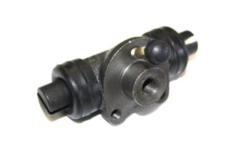 Rear wheel cylinder T1