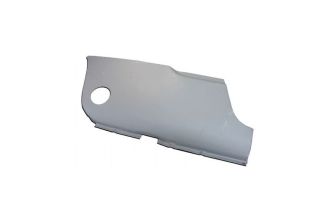 Wing section door to rear wheel Right
