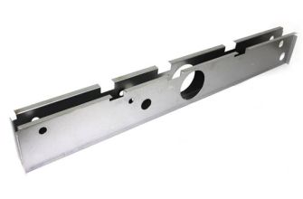 Correct fit rear cross member between chassis rails Bus