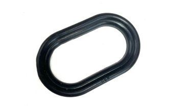 German qualty air hose grommet Right/Oval